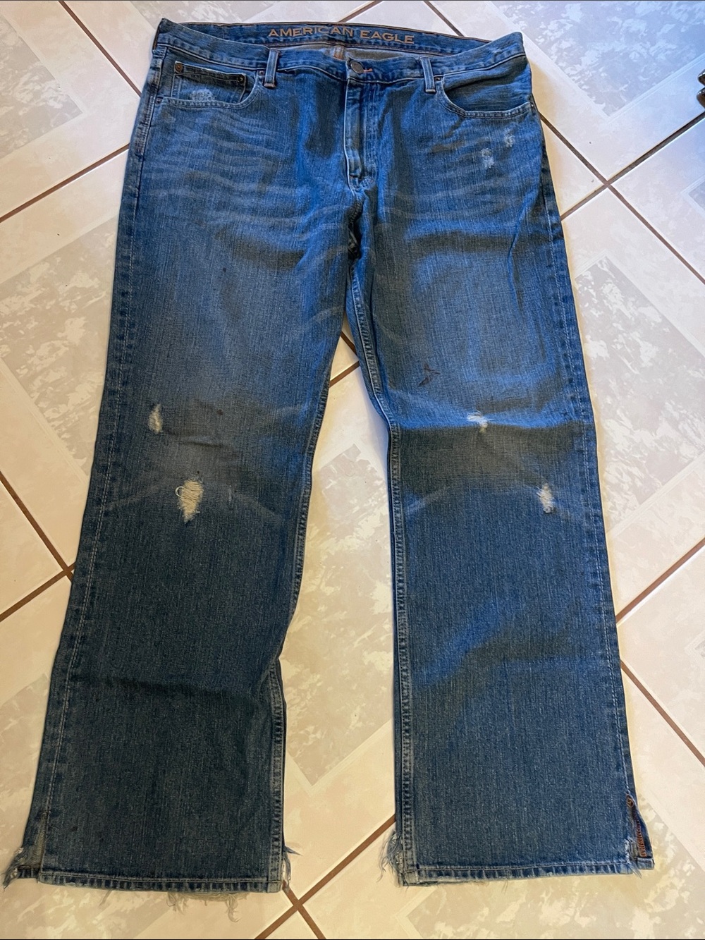 American Eagle Outfitters Dark Blue Men's Bootcut Distressed Jeans